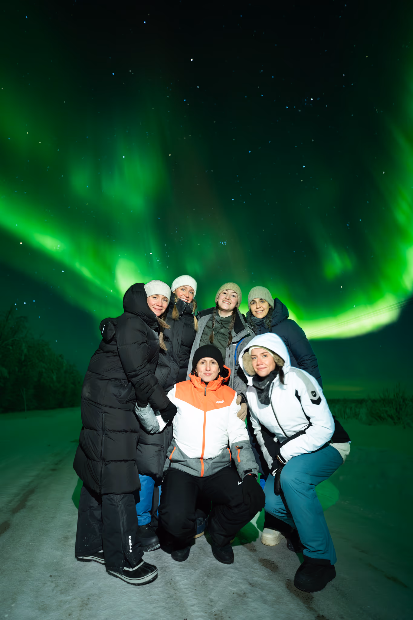 Foto real de aurora de un tour de Lapland Explorers