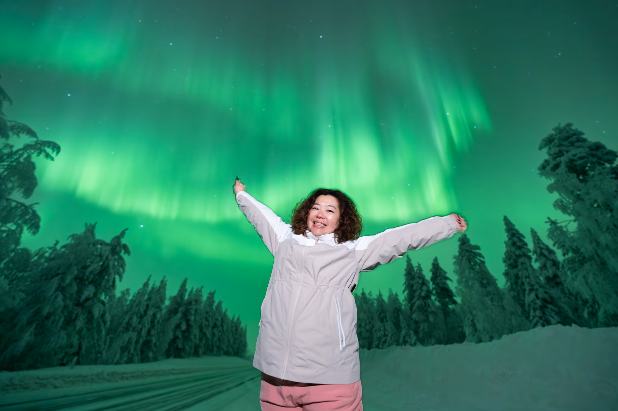 Foto real de aurora de um tour da Lapland Explorers