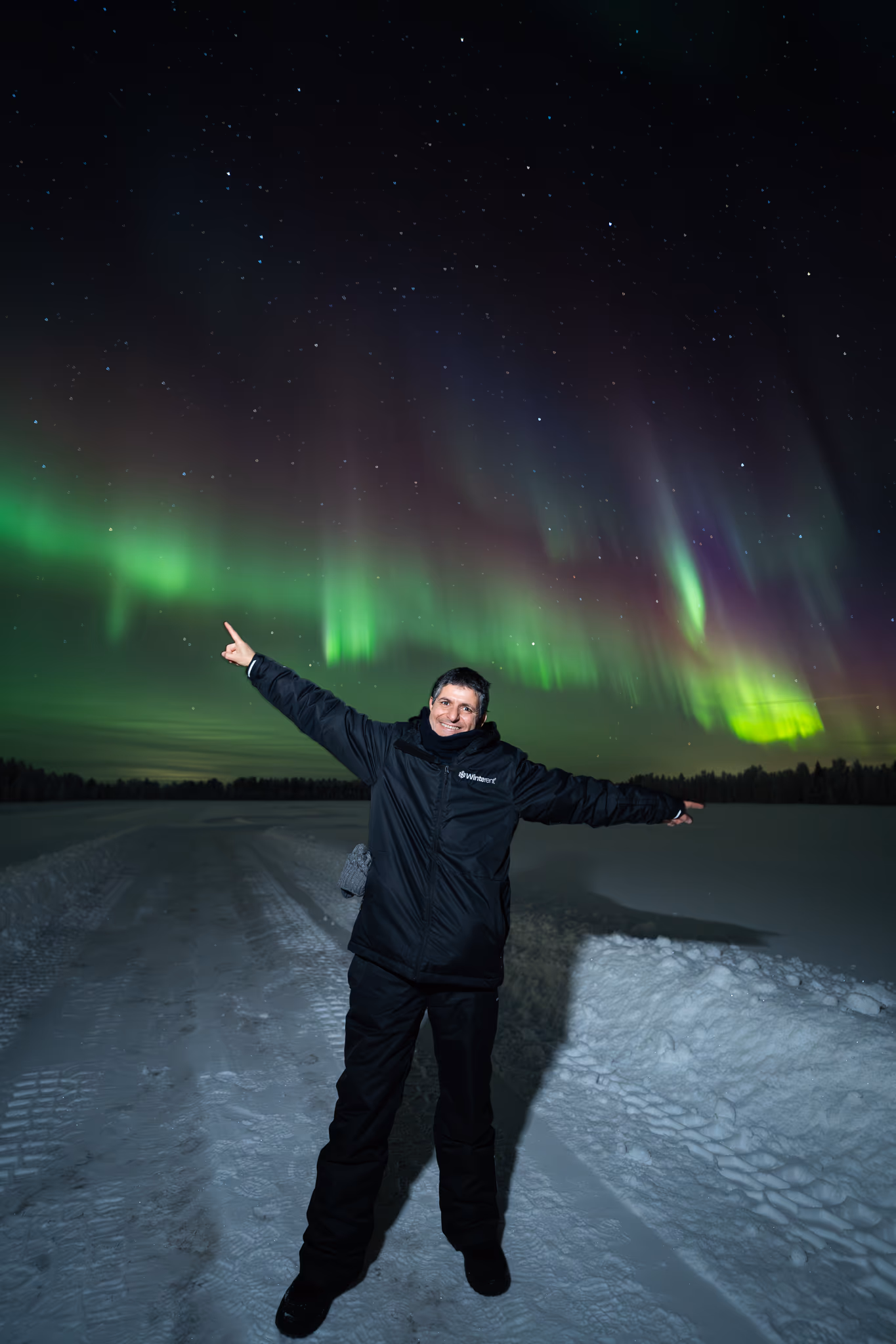 Foto reale di aurora da un tour Lapland Explorers